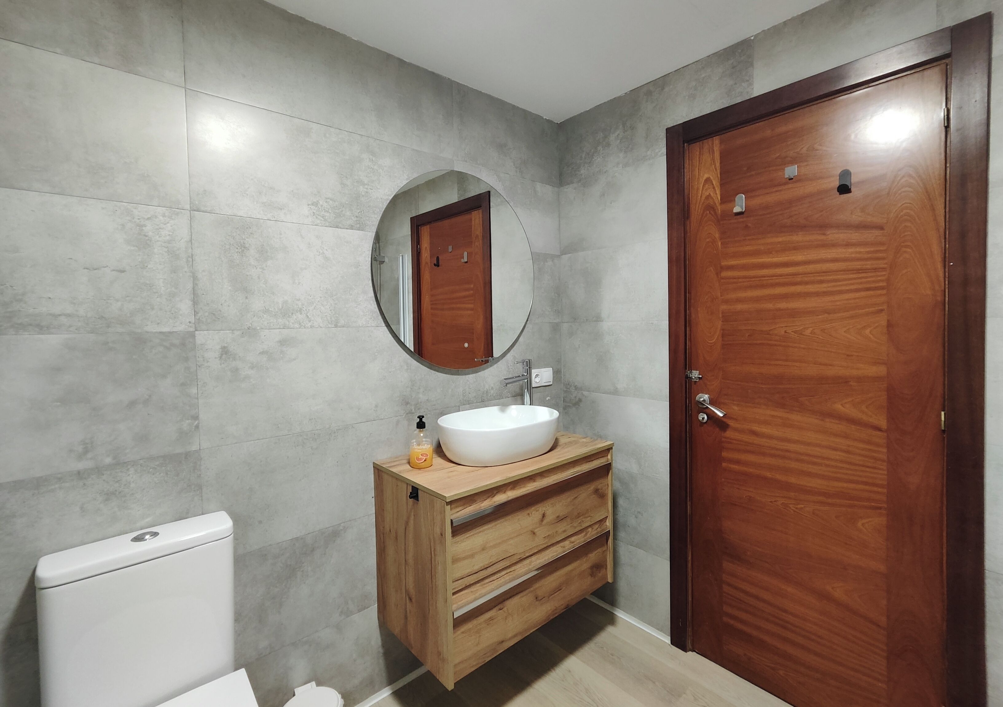 Towels, soap, toilet paper