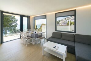 TV - WELCS APTO A15 MADRAGUE seafront (Rosas / Roses)