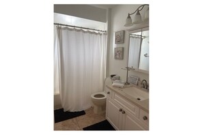 Bathroom - Welcoming to Paradise in Sebastian FL (Sebastian)