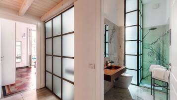 Dusche, Bidet