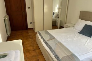 Iron/ironing board - Near Sestri Levante (LAVINIA APARTMENT 2) (Casarza Ligure)