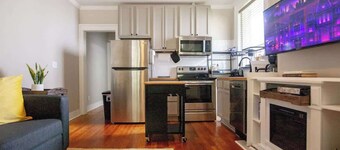 Civil Rights Trail Townhome - Near Historic Sites