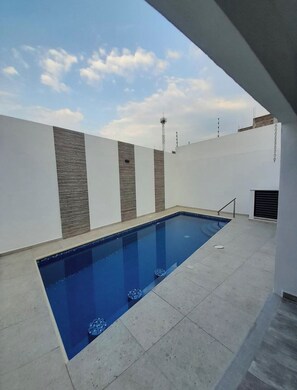Outdoor pool, a heated pool - CASA TURQUESA 3-bedroom apartment in peaceful Yautepec with AC comfort y alberca (YAUTEPEC)