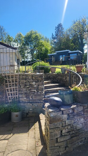 Property grounds - Beautiful cosy cabin for two with Hot Tub (Enniskillen)