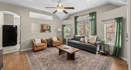 The Loft On Main! 2-Bed, 2-Bath, 2-Stall Garage