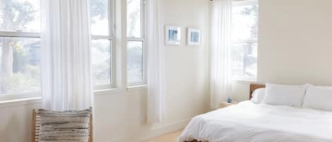 4 Schlafzimmer, Bügeleisen/Bügelbrett, WLAN, Bettwäsche