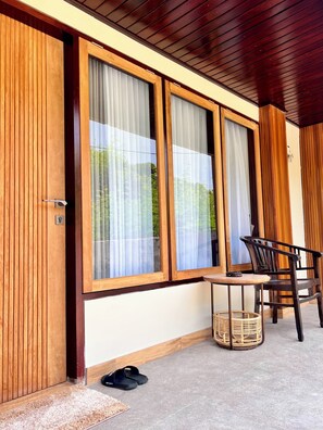 Deluxe Double Room, Balcony, Pool View | Terrace/patio - Diafragma Livin (Nusa Dua)