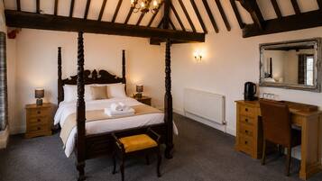 Superior Double Room, Ensuite, Garden View (ROOM 3) | Free WiFi