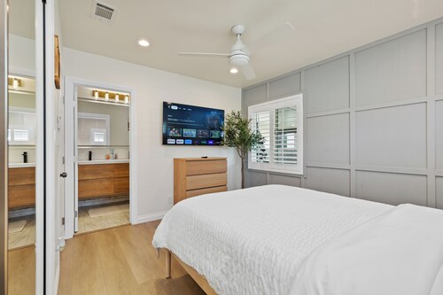 Resort-Style Oasis Near Disneyland and Socal Gems