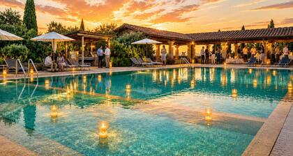 Villa Le Cascine with private pool.