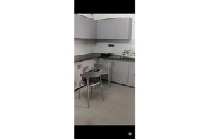 Dining - Spacious Family Room Near Taj Mahal with Private Bathroom & Kitchenette (Agra)