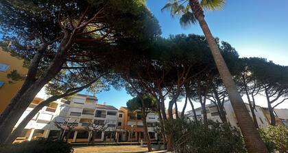 Appartement Camargue Village à deux pas de la plage du Boucanet