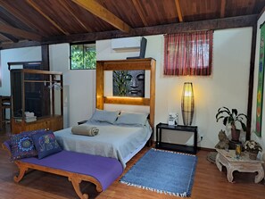 Room - Vrbo Property (Penha)