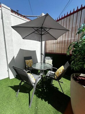 Tempat makan outdoor