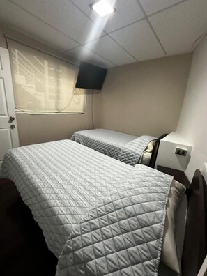 Family Room, City View | Free WiFi, wheelchair access - Éclat Hotel Boutique (Iquique)
