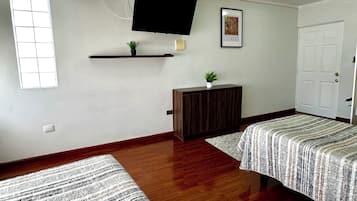 Wifi gratis y acceso para silla de ruedas