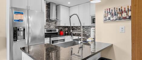 Condo, Multiple Beds (Seascape Golf Villas 23C- Coastal Cot) | Private kitchen