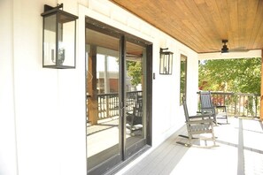 Exterior detail - BRAND NEW 5 bedroom house steps to Downtown Put-In-Bay - The Pearl House (Put-in-Bay)