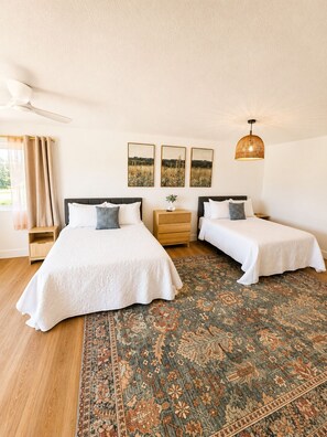 Free WiFi, bed sheets - 10-Acre Fallbrook Retreat w/ Mountain Views (Fallbrook)