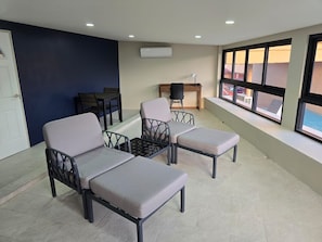 Executive Double Room, Balcony, Ocean View | Interior