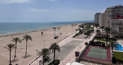 Apartment 'Sol' with Sea Views, Wi-Fi and Air Conditioning