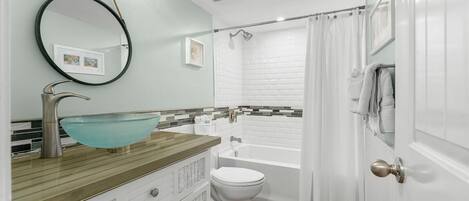Condo, Plusieurs lits (Seascape Golf Villas 31A- Casa Bella) | Salle de bain