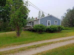Exterior - Adorable 2-bedroom house on the water in Tenants Harbor (Tenants Harbor)