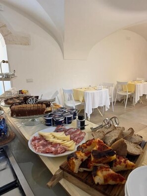 Dining - Villa Aurelia (Locorotondo)