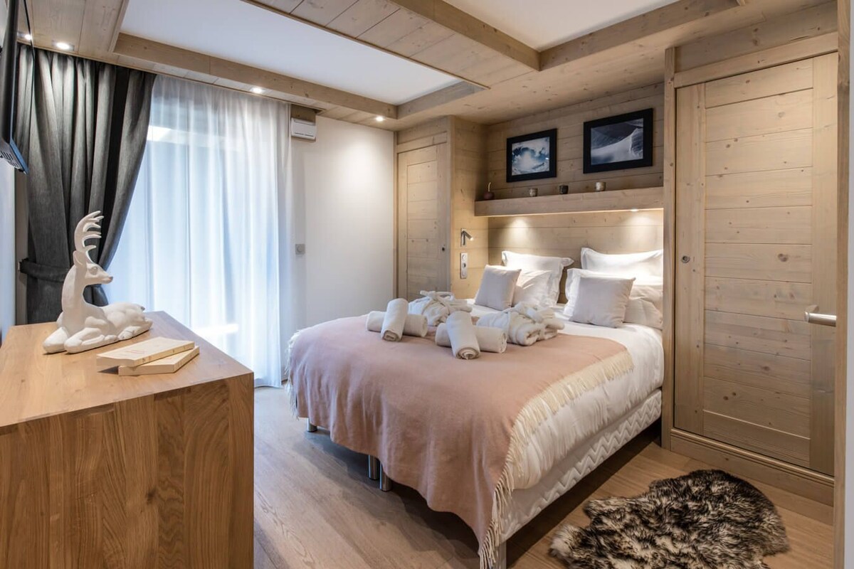 Alpine : Apartment 407 | 高档床上用品、客房内保险箱、免费婴儿床、免费 WiFi