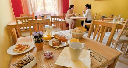 Villa Ferrari Hotel Garni
