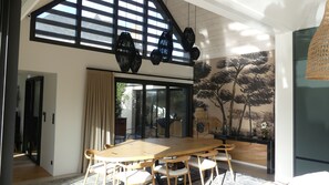 Dining - Vrbo Property (Saint-Malo)