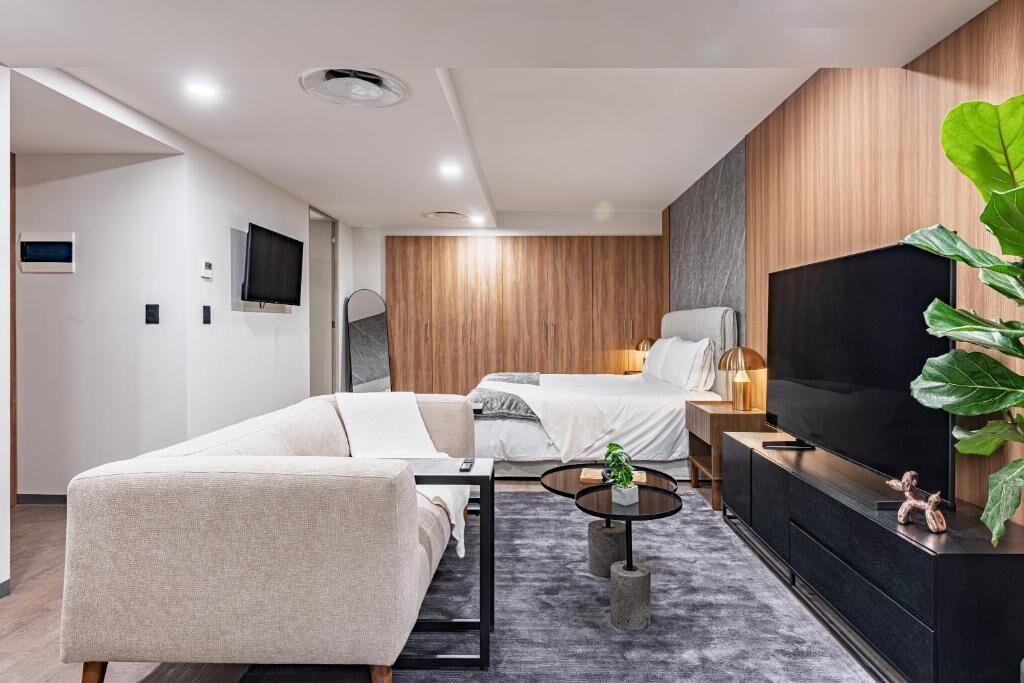 Apartamento, 1 cama King | Ferros/tábuas de passar roupa, Wi-Fi de cortesia
