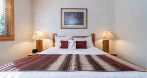 Room - 2 BDR Suite | Kitchen, Outdoor Pool, Free Parking | Near Lake Tahoe Beach (Tahoe Vista)