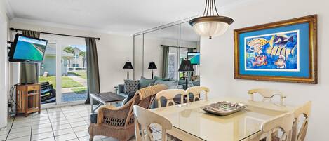 公寓客房, 多張床 (Tradewinds Condominium #2) | 用餐區