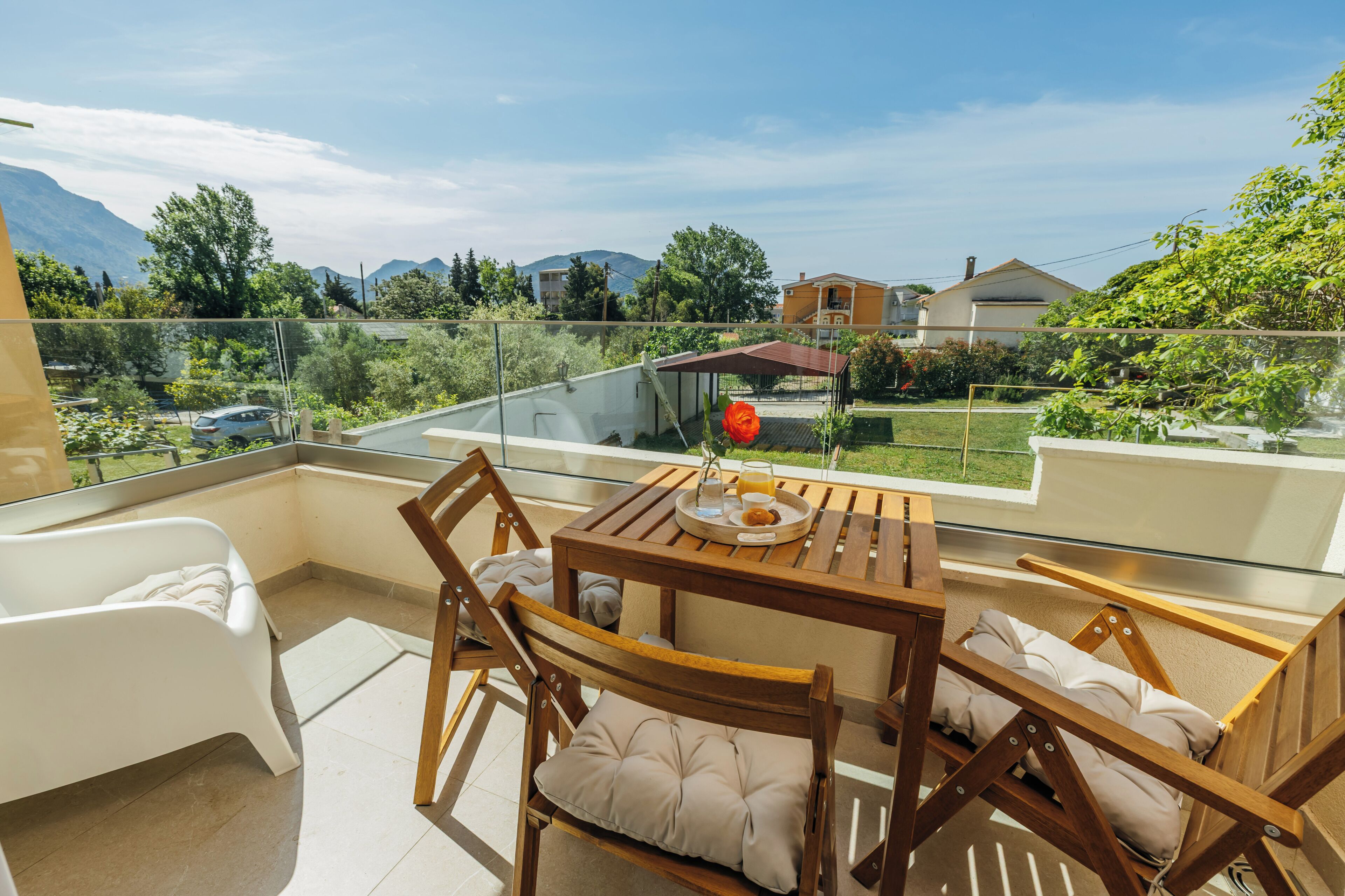 Standard Studio, Balcony | Outdoor dining