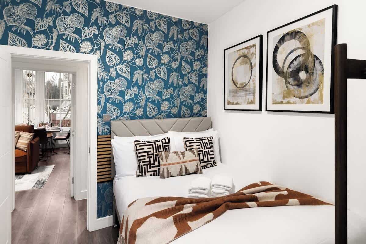 2 bedrooms, WiFi, bed sheets