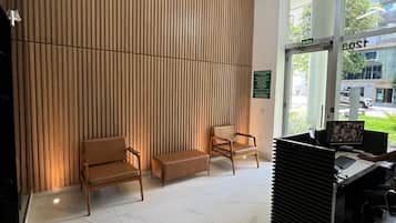 Apartment | Lobby