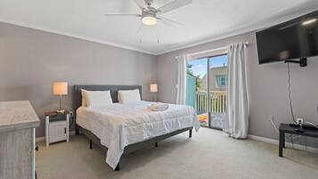 Iron/ironing board, free WiFi, bed sheets