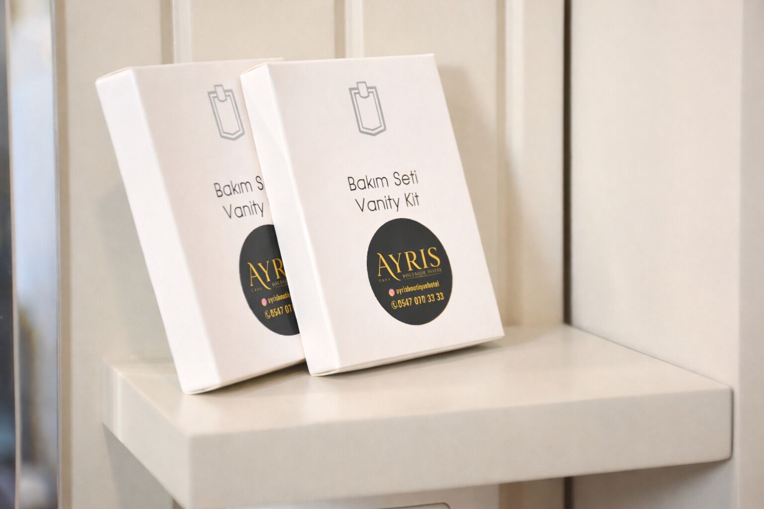 Standard Twin Room | Bathroom amenities | Shower, hair dryer, slippers, towels