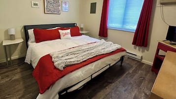1 chambre, fer et planche à repasser, Wi-Fi, draps fournis