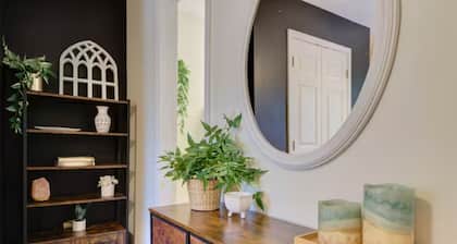 Just the Place 3BR/3BA Sleeps 7