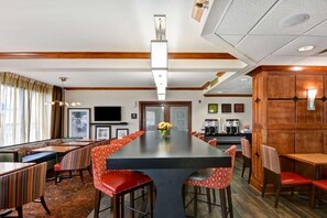 Dining - Hampton Inn (Memphis)