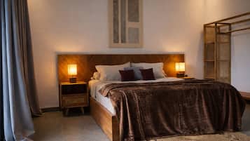 Deluxe Single Room, Valley View | Desk, laptop workspace, free WiFi