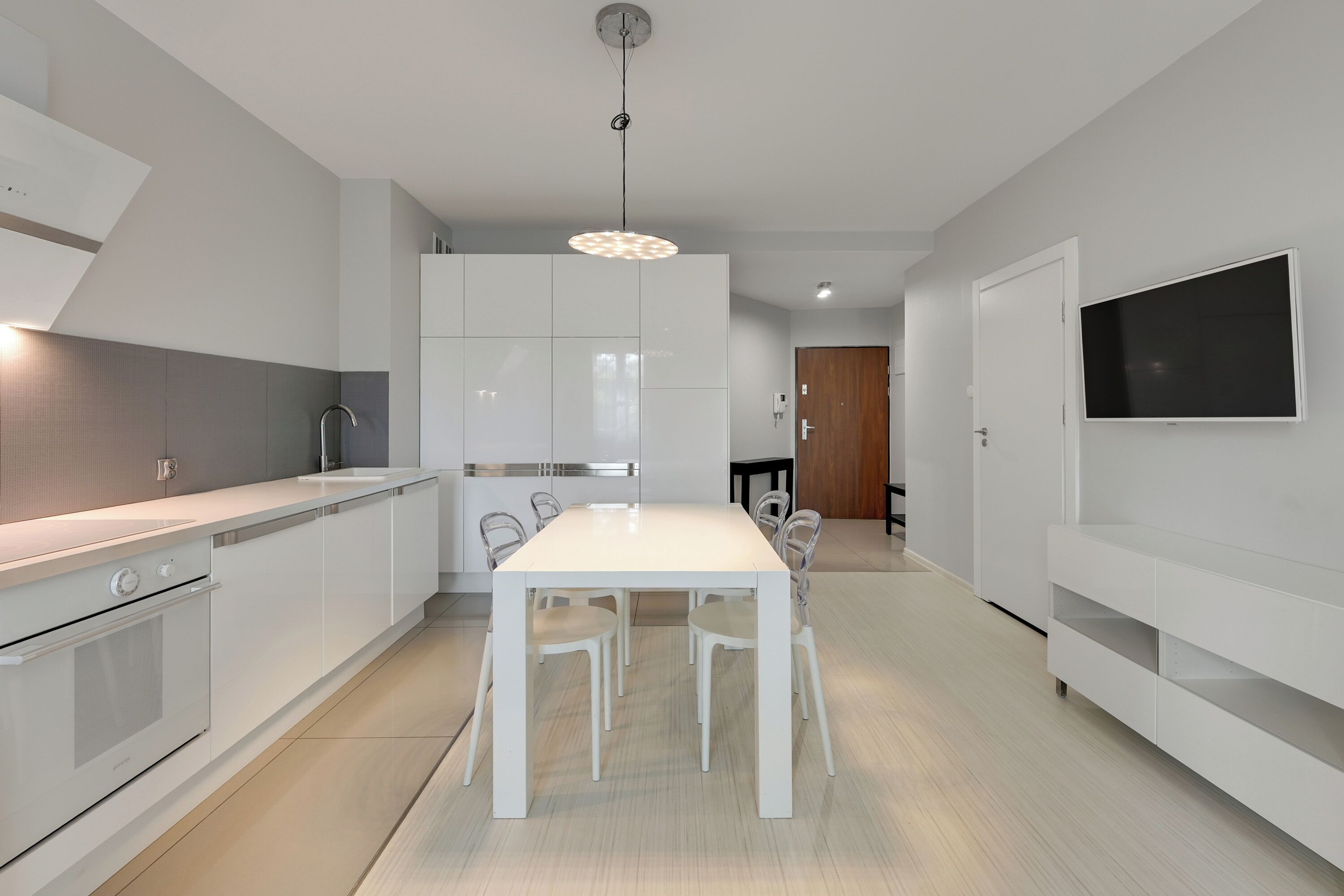 Căn hộ tiện nghi đơn giản | Bếp riêng