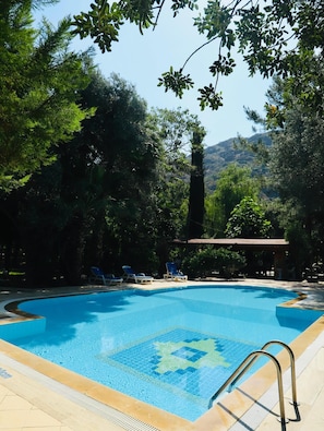 Seasonal outdoor pool - KIZILBÜK AHŞAP EVLERİ (Datca)