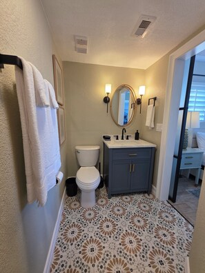 Bathroom - Lakeside Universal Retreat (Orlando)