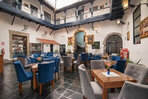 Dining - MISKI TAYTA (Cusco)