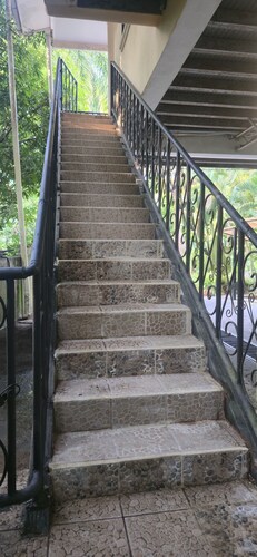Spacious 4-bedroom condo in amazing La Ceiba with AC