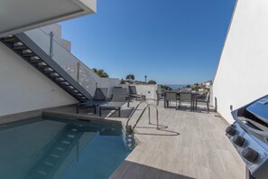Pool - Villa Carlson - Three Bedroom Villa, Sleeps 6 (Nerja)