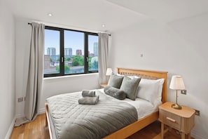3 Schlafzimmer, Bügeleisen/Bügelbrett, kostenloses WLAN, Bettwäsche